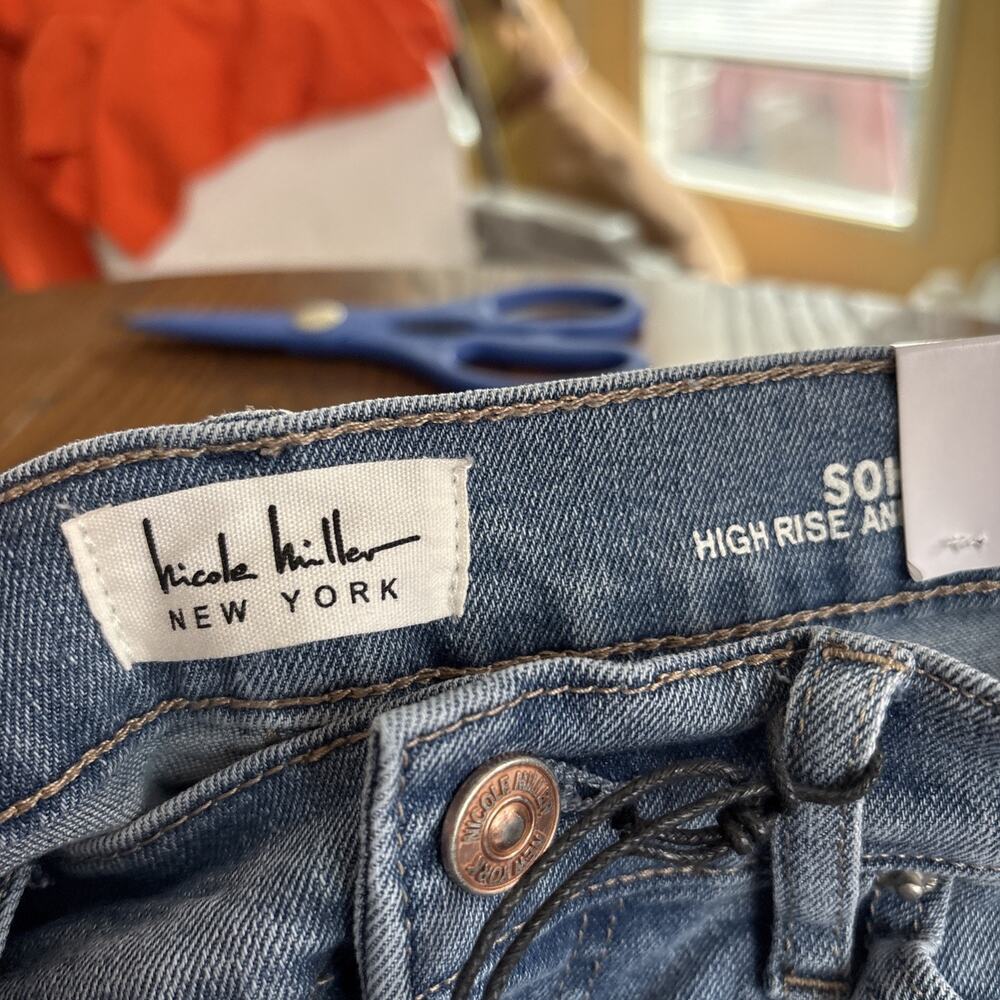 Nicole Miller Womens Soho High Rise Ankle Skinny Jeans 8 Blue Distressed Denim - Picture 2 of 6